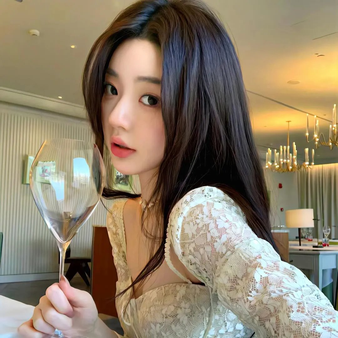 君有云
